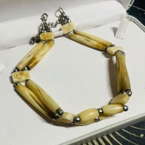 Vintage Resin/Wood Carved Choker